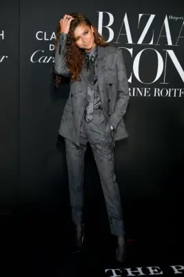 Zendaya Wears Berluti Suit to the 2019 Harper