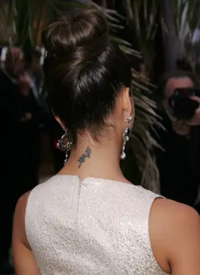 Jessica Alba Flower Tattoo