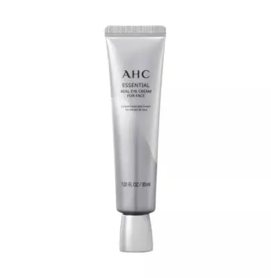 Step 2: Complete Double Cleanse With Water-Based Cleanser