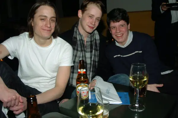 UNITED STATES - MARCH 01: Kieran Culkin is joined by his brothers, Macaulay and Christian (l. to r.) at LINK Restaurant for the opening night party for 