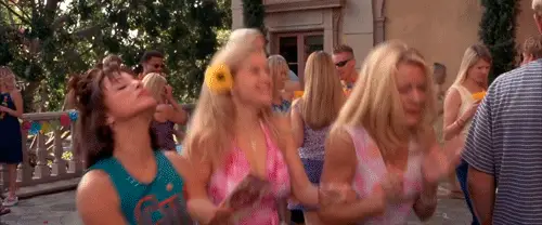 When You First Meet Elle and Her Friends and They