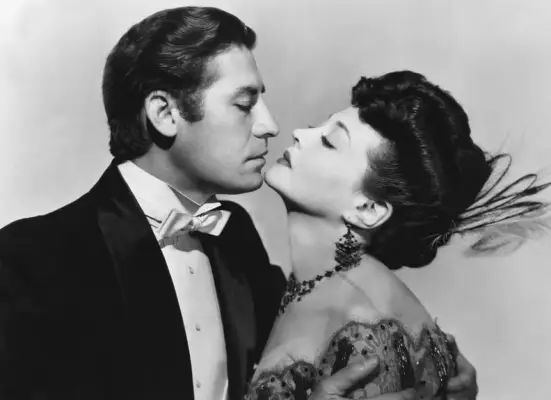 LOVE FROM A STRANGER, from left, John Hodiak, Sylvia Sidney, 1947