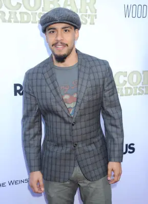 Victor Rasuk as José Rodriguez