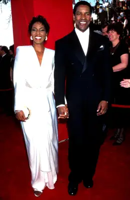 Denzel Washington at the 67th Annual Academy Awards in 1995