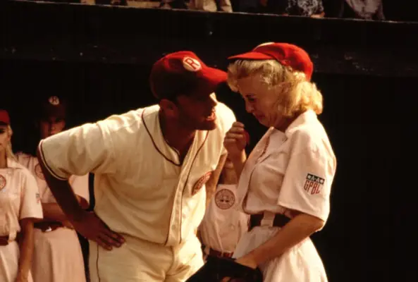 Bitty Schram as Evelyn Gardner