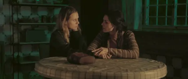 Sexy Horror Movies on Netflix: 