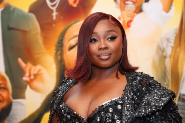 Is Jekalyn Carr Really Singing in 