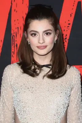 Diana Silvers as Maggie