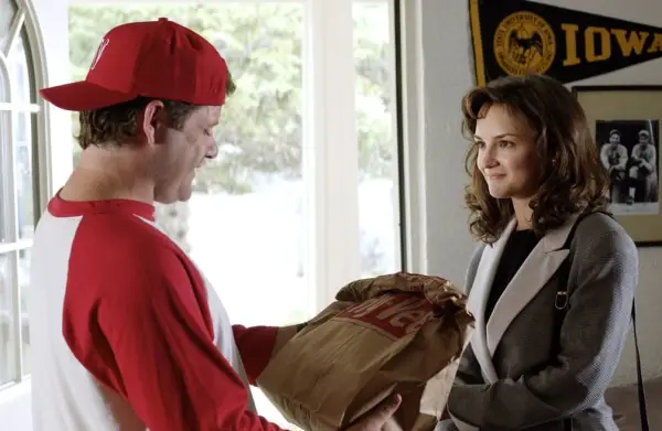 Rachael Leigh Cook as Polly Hudson in 