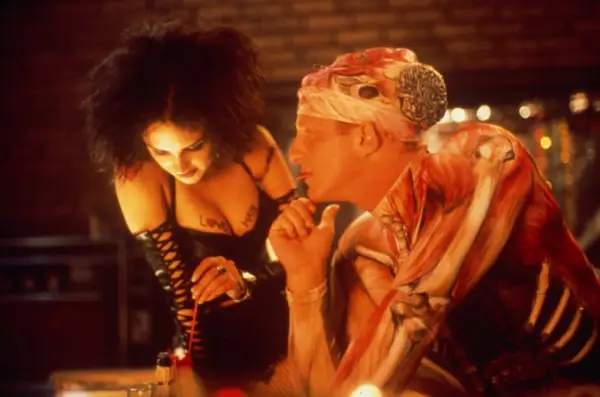 Rachael Leigh Cook as Dolores in 