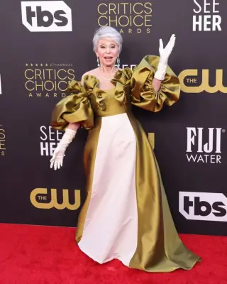 Rita Moreno as Evelyn Hugo