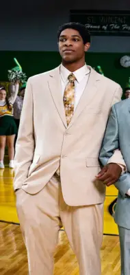 Scoot Henderson as Romeo Travis in 