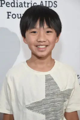 Ian Chen as Young Eugene Choi
