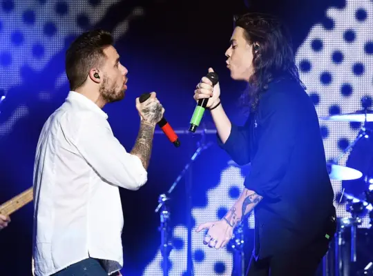 Liam Payne and Harry Styles at Jingle Ball in LA in 2015