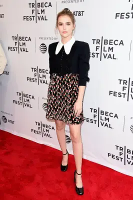 Zoey Deutch in April 2017