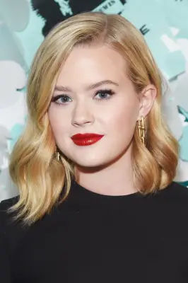 Ava Phillippe