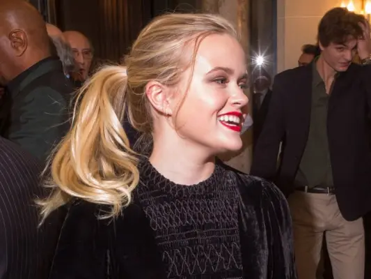 Ava Phillippe in a Pulled-Back Pony in 2017