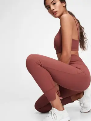 GapFit High Waisted Ribbed Blackout Leggings and Blackout Ribbed Low Impact Sports Bra