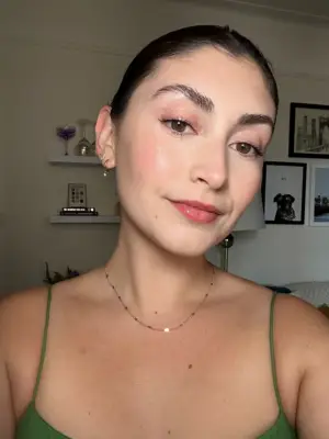 Makeup by Mario SurrealSkin Awakening Concealer on Fair Skin With Neutral Undertones