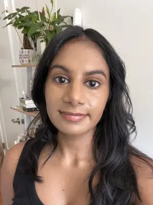 Makeup by Mario SurrealSkin Awakening Concealer on Tan Skin With Neutral Undertones