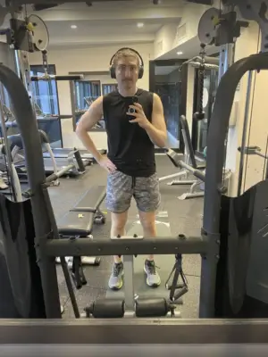 Abercrombie YPB Active Cardio Tank and Abercrombie YPB motionTEK Lifting Short