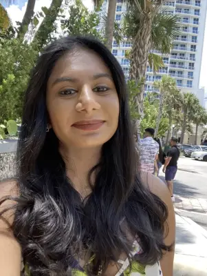 Best Sephora Savings Event Deal on an Anti-Frizz Treatment