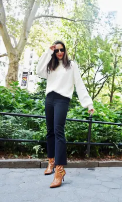 Easy Outfits: A White Sweater, Jeans, Boots, and Sunglasses