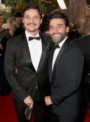 Pedro Pascal and Oscar Isaac Pose at the 2016 Golden Globes