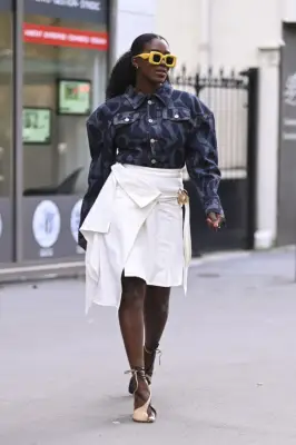 Jean-Jacket Outfit: Sophisticated Streetwear