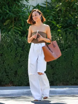 How to Wear Paper-Bag Pants