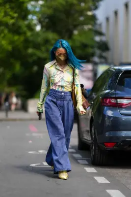 How to Wear Paper-Bag Pants