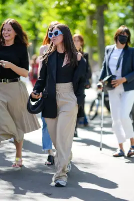 How to Wear Paper-Bag Pants