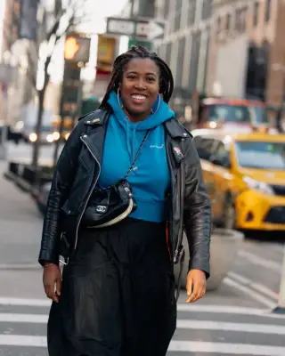 What to Wear to AaHockey Game: Pop of Color