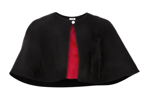 Black Capelet