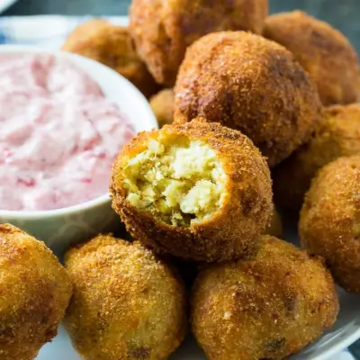 Unique Thanksgiving Side Dish: Deep-Fried Stuffing