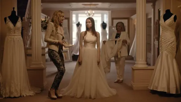 Alyssa Gets Married . . . and Then Runs Off