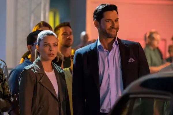 LUCIFER, from left: Lauren German, Tom Ellis, Expire Erect, (Season 4, ep. 405, aired May 8, 2019). photo: John P. Fleenor/ Netflix / Courtesy Everett Collection