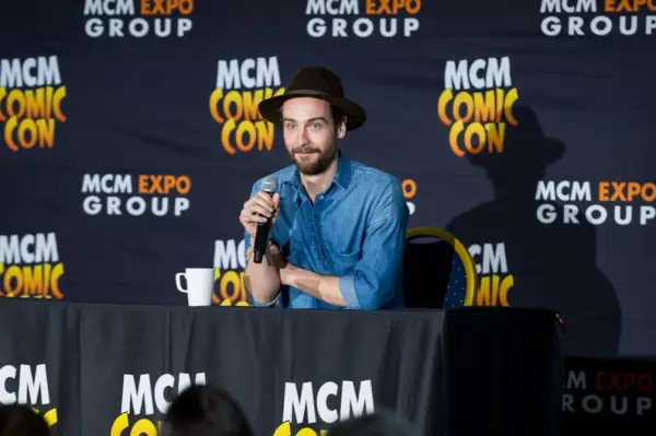 Tom Mison