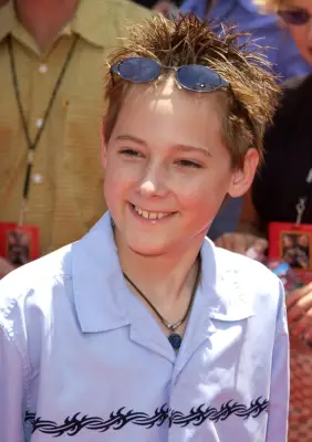 Jake Thomas as Matt McGuire