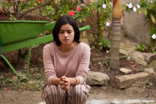 Paulina Gaitan as Tata Escobar