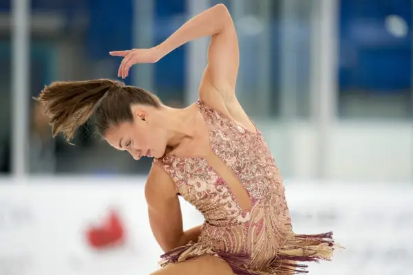Michelle Long of Canada performs her short program in the womens competition at the 2019 Skate Canada Autumn Classic International event in Oakville, Ontario on September 12, 2019. (Photo by Geoff Robins / AFP) (Photo credit should read GEOFF ROBIN