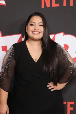 How Old Is Keyla Monterroso Mejia, aka Gloria? About 25 Years Old