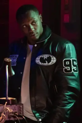 Marcus Callender as Oliver 