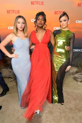 Madelyn Cline, Carlacia Grant, and Madison Bailey at the 