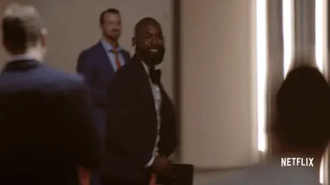 When You Show Up For Your Tinder Date and the Face Doesn