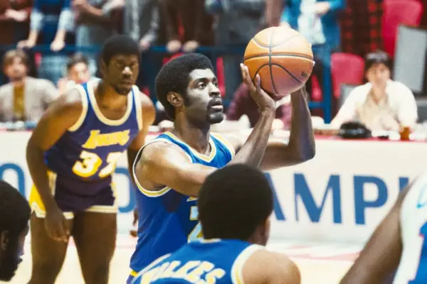 Delante Desouza as Michael Cooper in 