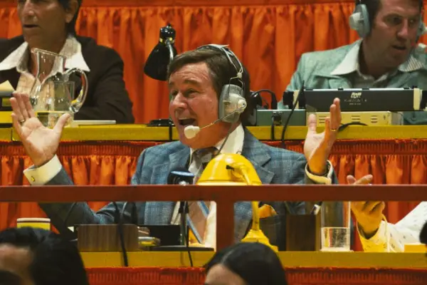 Spencer Garrett as Chick Hearn in 