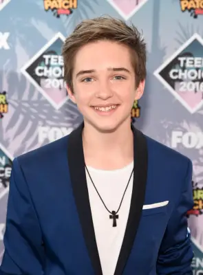 Michael Campion as Jackson Fuller